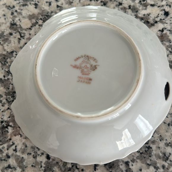 Hand painted blue eyed dragon ware trinket dish - Picture 2 of 2